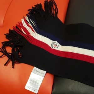MONCLER scarf - 100% Virgin Wool - Made In Italy